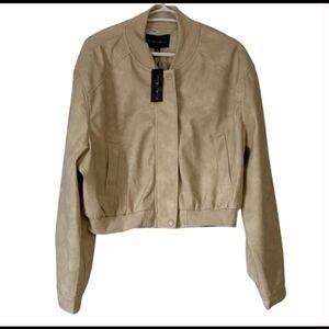 HUNTER & BROWN Women's Tan Leather Jacket NWT Size‎ L And XL Color Beige